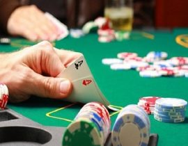 Xem đánh bạc có phải là hành vi phạm pháp?